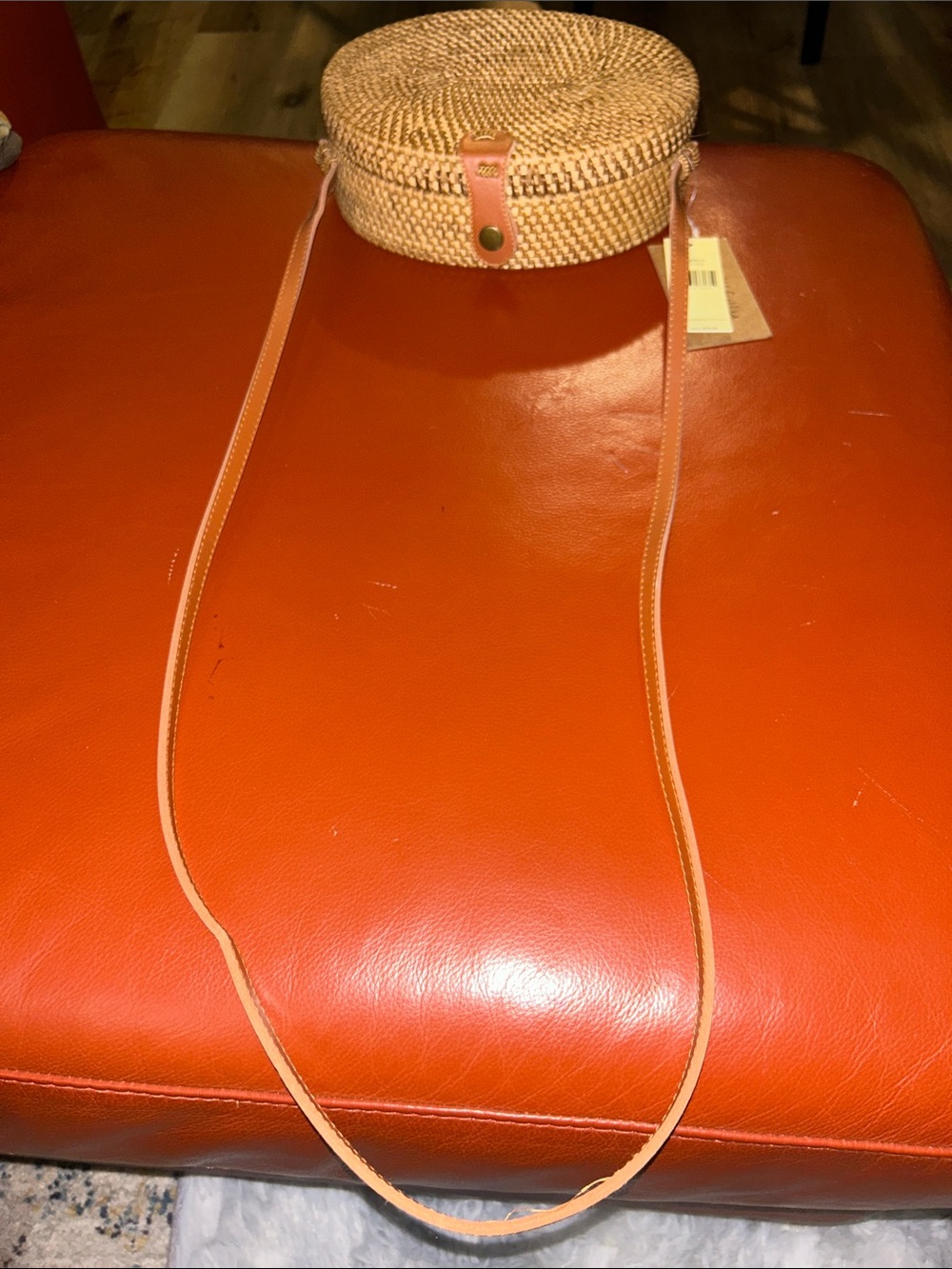 Hand Woven ATA grass Round Straw Crossbody Bag - Tan from Bali - Picture 7 of 10